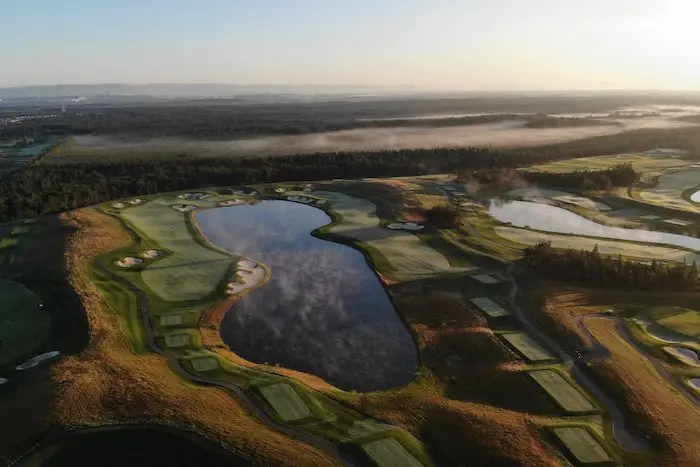 Du golf entre deux réunions
